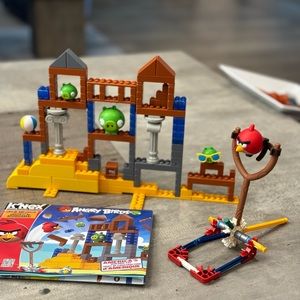 K’Nex Angry Birds Grillin’ and Chillin’ Building Set set# 72462